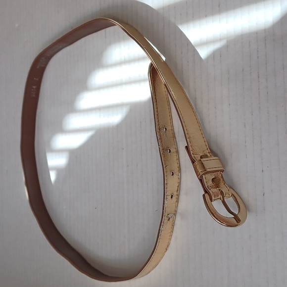 Free Add-on Thin Gold Belt - Youth Size - Picture 2 of 6